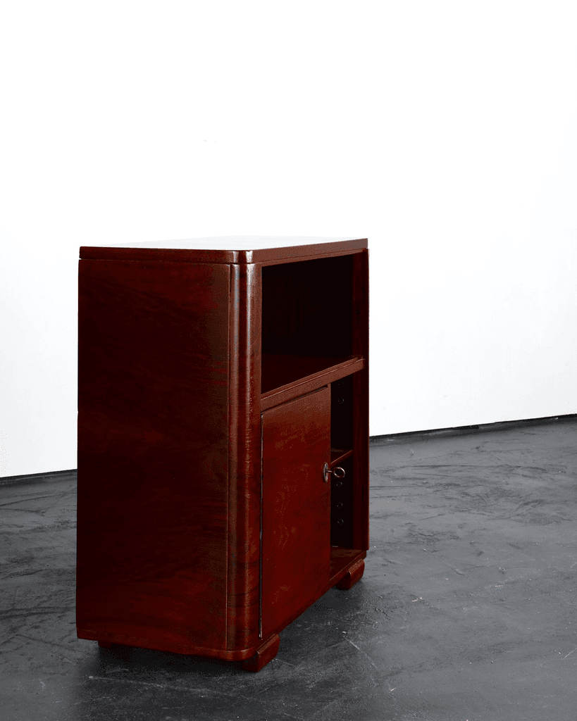 Pair Of Modernist Weimar Walnut Bedsides