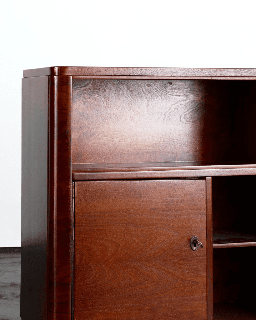 Pair Of Modernist Weimar Walnut Bedsides