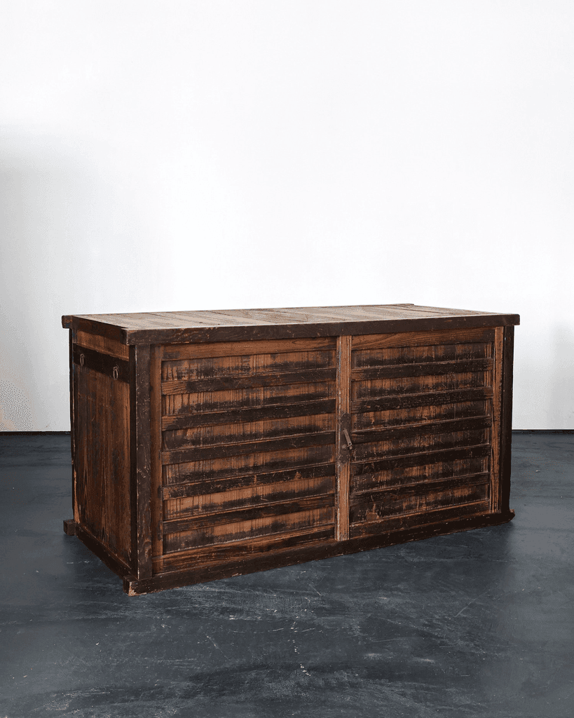 Large Edo Period Japanese Tansu/Sideboard